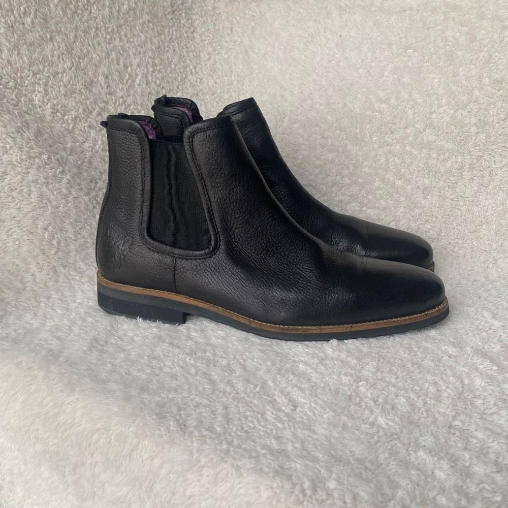 Blackstone Men’s Black Leather Ankle Chelsea Boots
